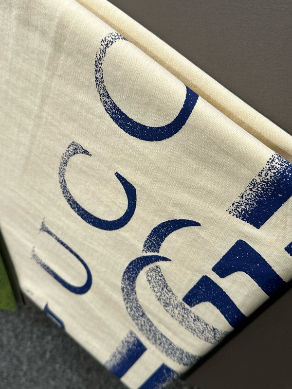 ブランドTシャツ素材ディテール